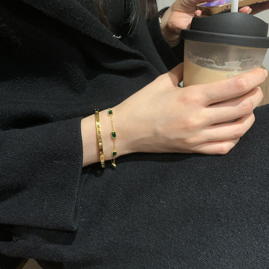 Erin Green Bracciale