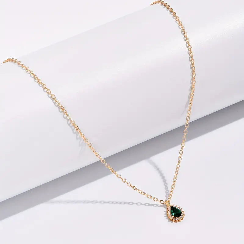 Oro Smeraldo Teardrop Collana
