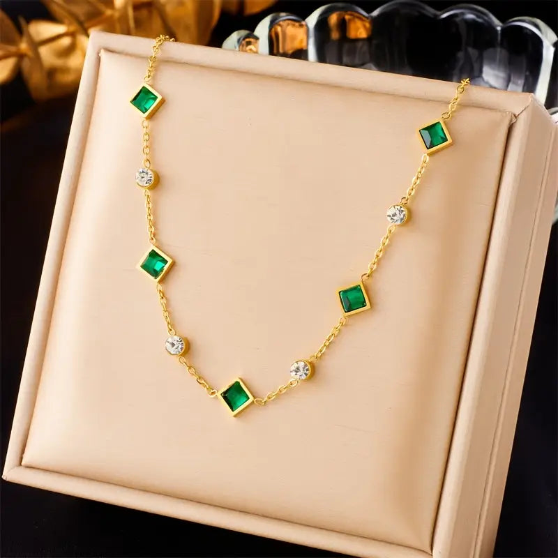 Oro Smeraldo Geometric Station Collana