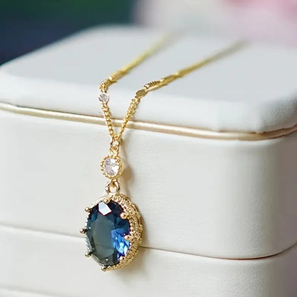 Oro Zaffiro Oval Drop Collana