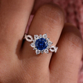 Cristallo Zaffiro Flower Anello | Bianco Oro