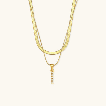 Fiona Layered Oro Initial Letter Collana