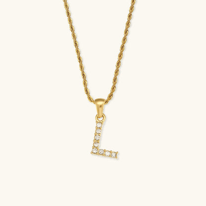 Maeve Letter Initial Diamante Collana