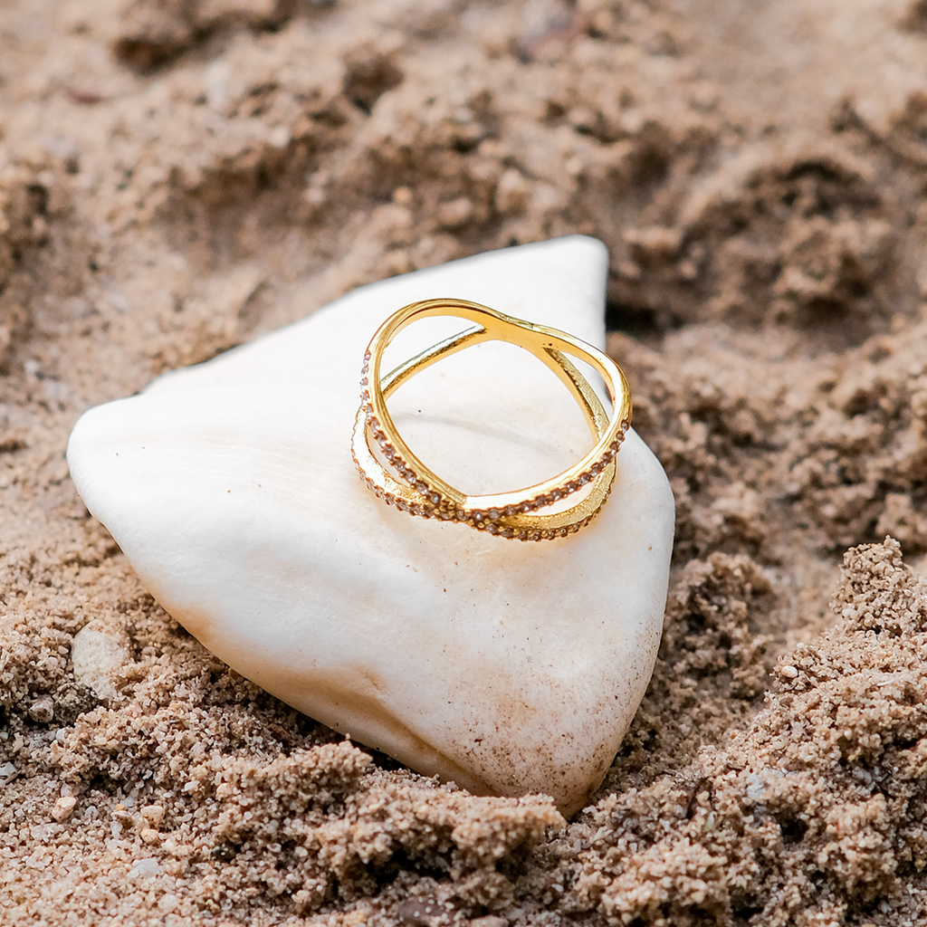 Nia Oro Diamante Cross Anello