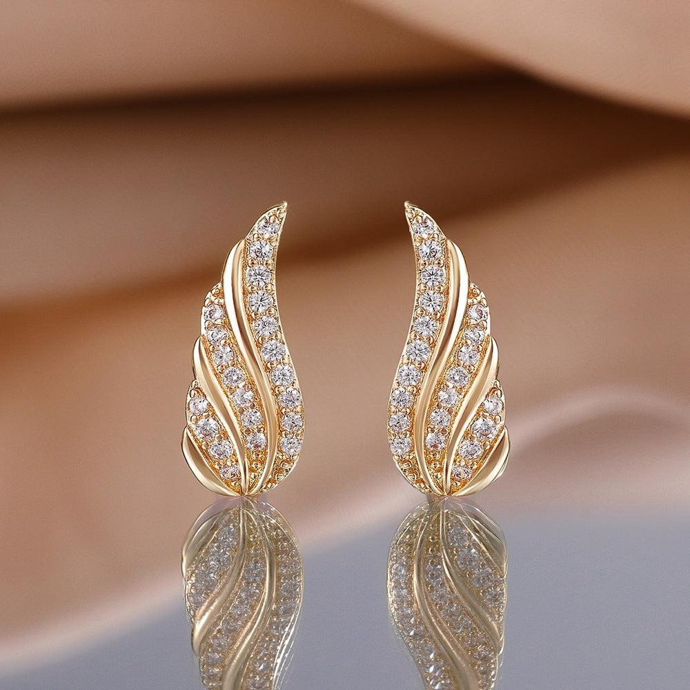 Modern Leaf Pave Orecchini | Oro