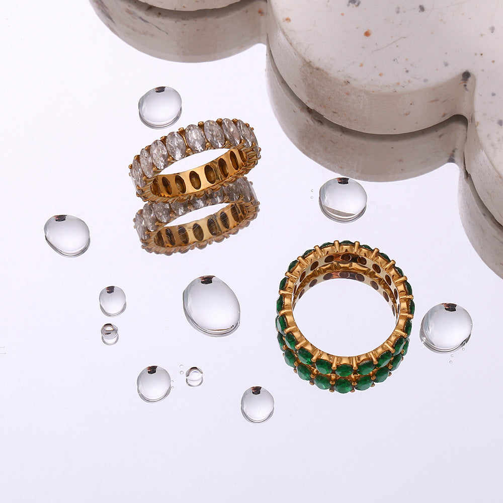 Antoinette Diamante Simulant Oro Anello