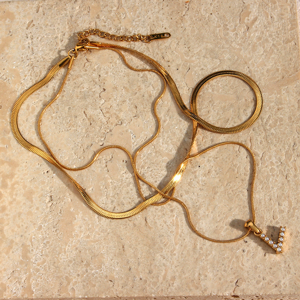 Fiona Layered Oro Initial Letter Collana