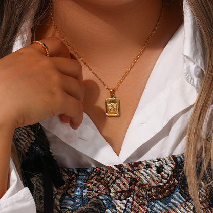 Cleo Angel Collana