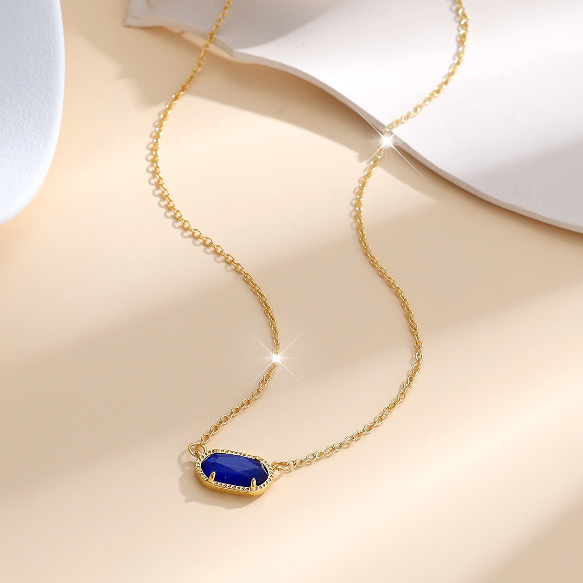 Classic Oval Zaffiro Collana | Oro