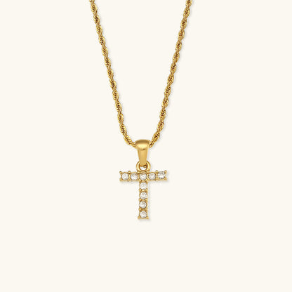 Maeve Letter Initial Diamante Collana