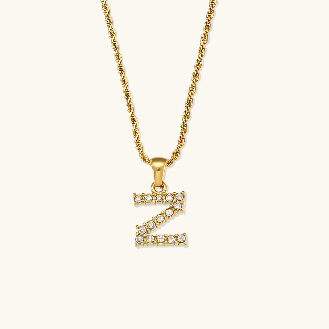 Maeve Letter Initial Diamante Collana