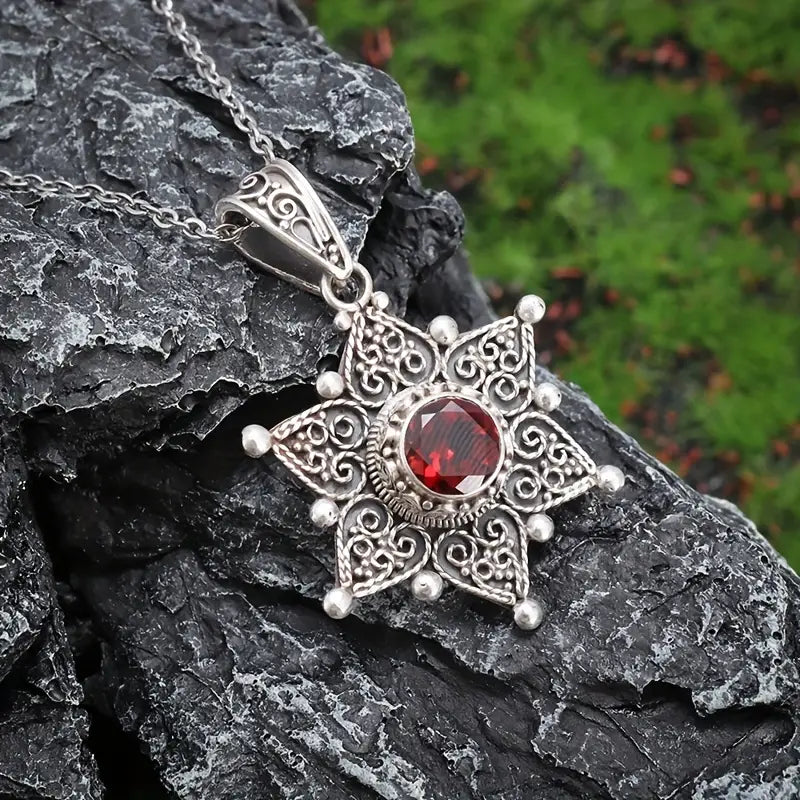 Argento Rubino Star Pendant Collana