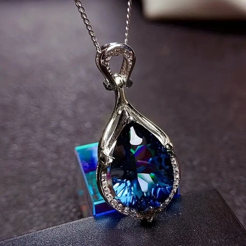 Argento Zaffiro Teardrop Collana