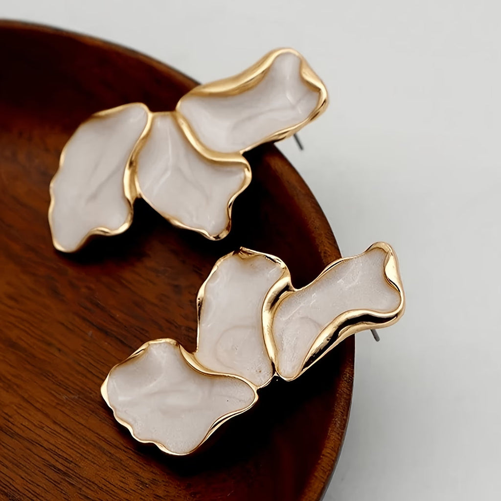 Perla Flower Petal Orecchini