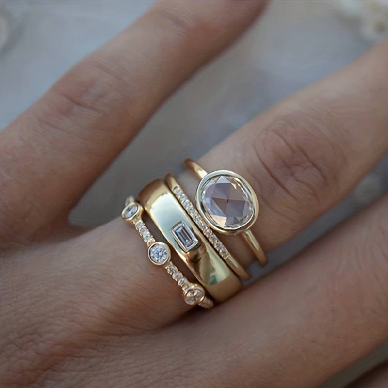 Oro Stacked Bezel Set Anelli