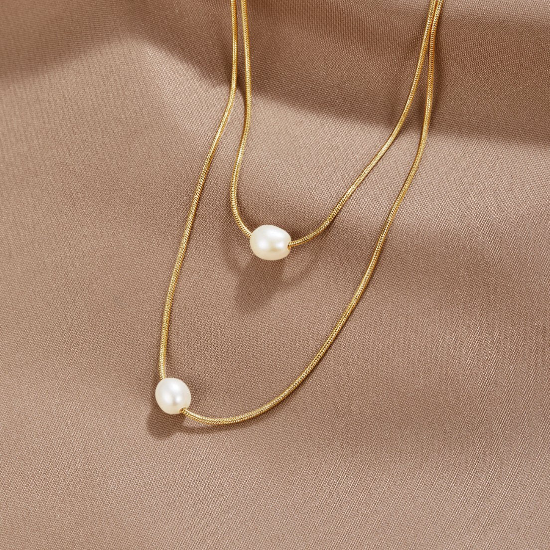 Sophisticated Layered Collana di Perle